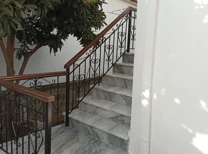 Apartment Snuggery Elegant