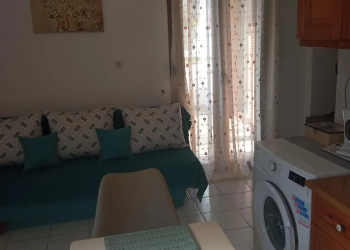 Apartment Snuggery Elegant